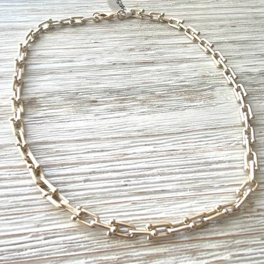 Matte Gold U Chain Necklace